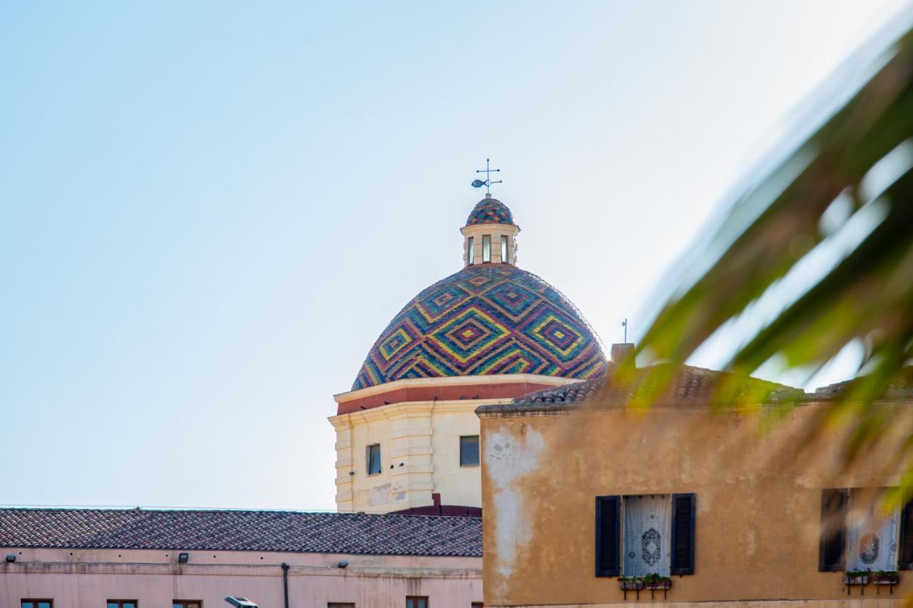 Residencia Pais Appartement Alghero Buitenkant foto