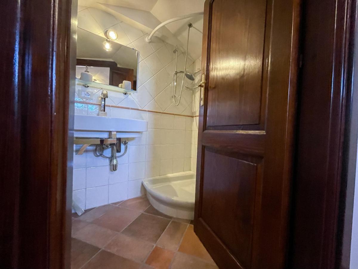 Residencia Pais Appartement Alghero Buitenkant foto